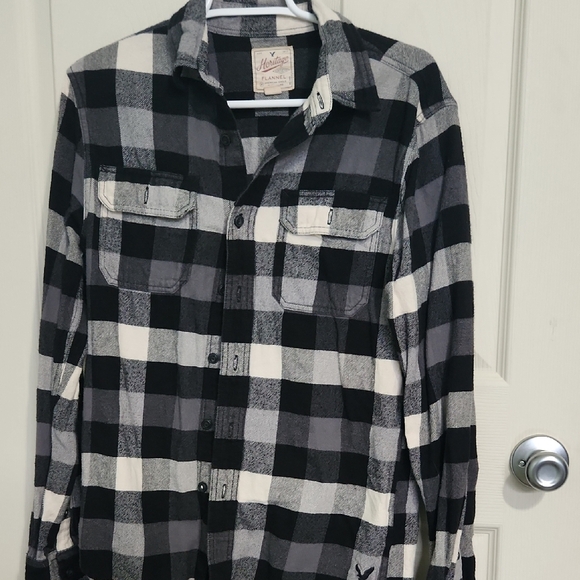 American Eagle Outfitters Black and White Checkered Shirt - Picture 1 of 2
